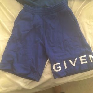 Givenchy 4g shorts